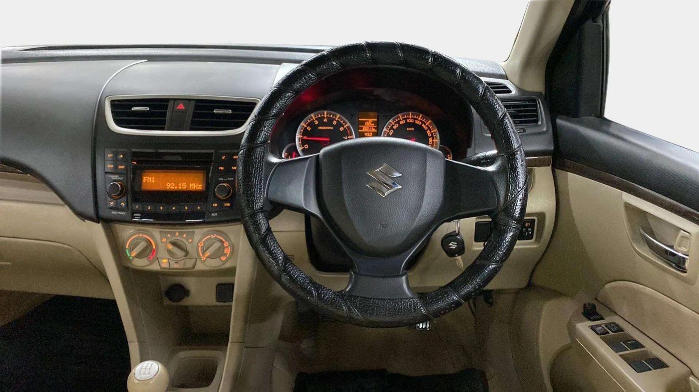 2015 Maruti Swift Dzire VXI, Petrol, Manual, 35,029 km, Steering Wheel Close Up