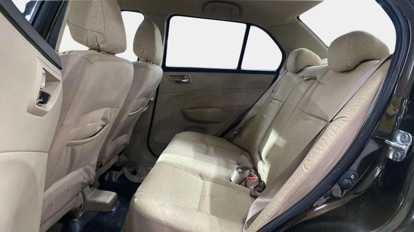 2015 Maruti Swift Dzire VXI, Petrol, Manual, 35,029 km, Right Side Rear Door Cabin