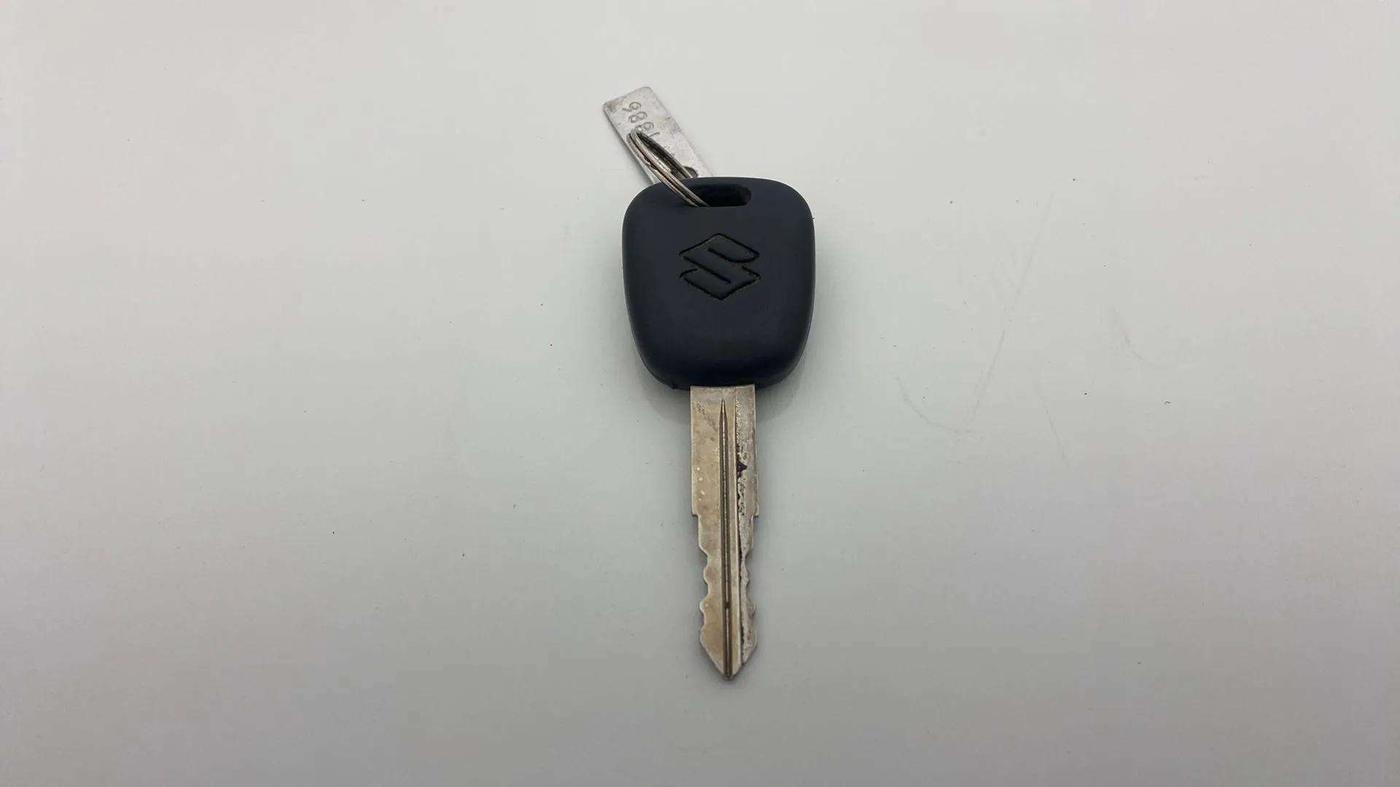 2022 Maruti Alto LXI O, Petrol, Manual, 36,691 km, Key Close Up