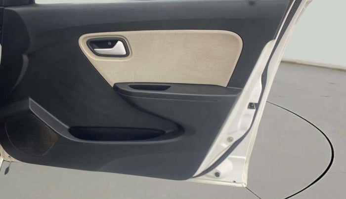 2022 Maruti Alto LXI O, Petrol, Manual, 36,691 km, Driver Side Door Panels Control