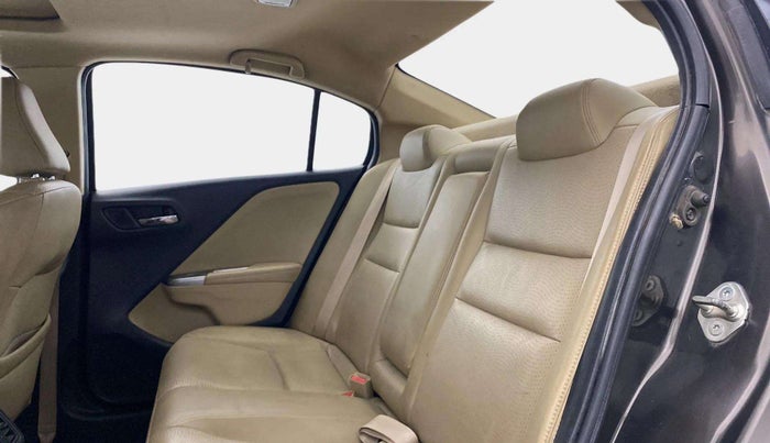 2015 Honda City 1.5L I-VTEC VX, Petrol, Manual, 52,490 km, Right Side Rear Door Cabin