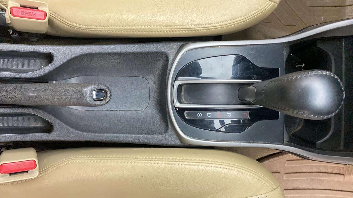 2018 Honda City 1.5L I-VTEC ZX CVT, Petrol, Automatic, 50,502 km, Gear Lever