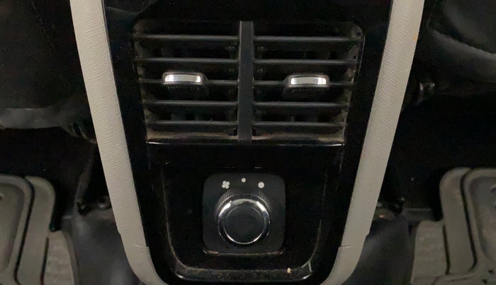 2017 Tata NEXON XZ PLUS DIESEL, Diesel, Manual, 52,355 km, Rear AC Vents