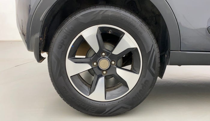 2017 Tata NEXON XZ PLUS DIESEL, Diesel, Manual, 52,355 km, Right Rear Wheel