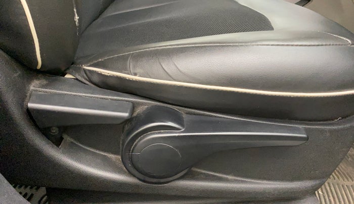 2017 Tata NEXON XZ PLUS DIESEL, Diesel, Manual, 52,355 km, Driver Side Adjustment Panel