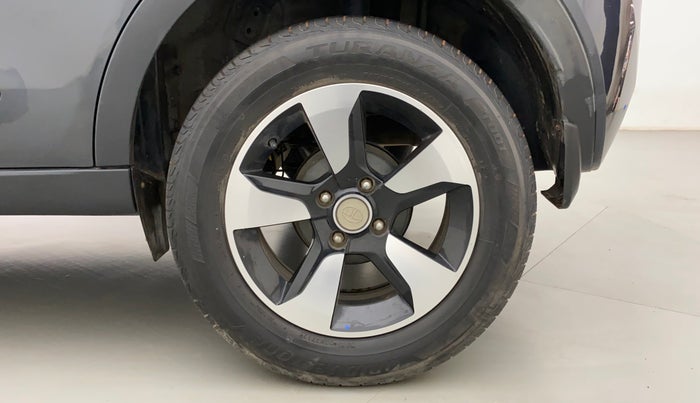 2017 Tata NEXON XZ PLUS DIESEL, Diesel, Manual, 52,355 km, Left Rear Wheel