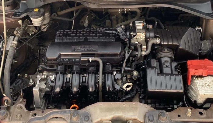 2015 Honda Amaze 1.2L I-VTEC VX, Petrol, Manual, 70,064 km, Open Bonet