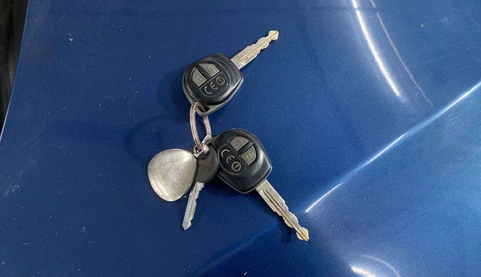 2016 Maruti Baleno DELTA PETROL 1.2, Petrol, Manual, 44,192 km, Key Close Up