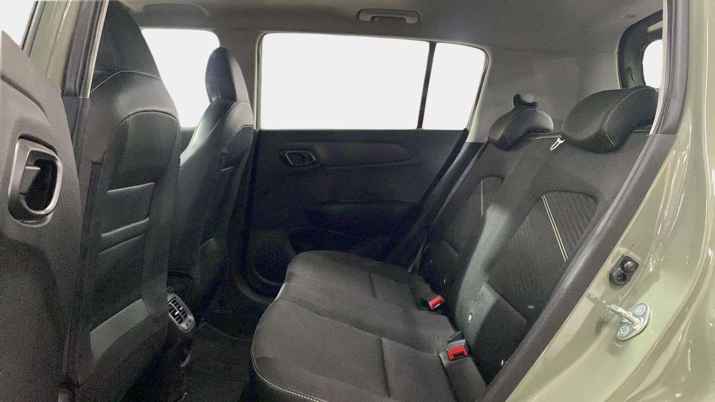 2024 Hyundai EXTER SX(O) CONNECT 1.2 AMT DUAL TONE, Petrol, Automatic, 2,162 km, Right Side Rear Door Cabin