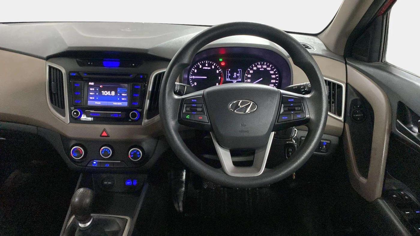 2017 Hyundai Creta E PLUS 1.6 PETROL, Petrol, Manual, 57,694 km, Steering Wheel Close Up