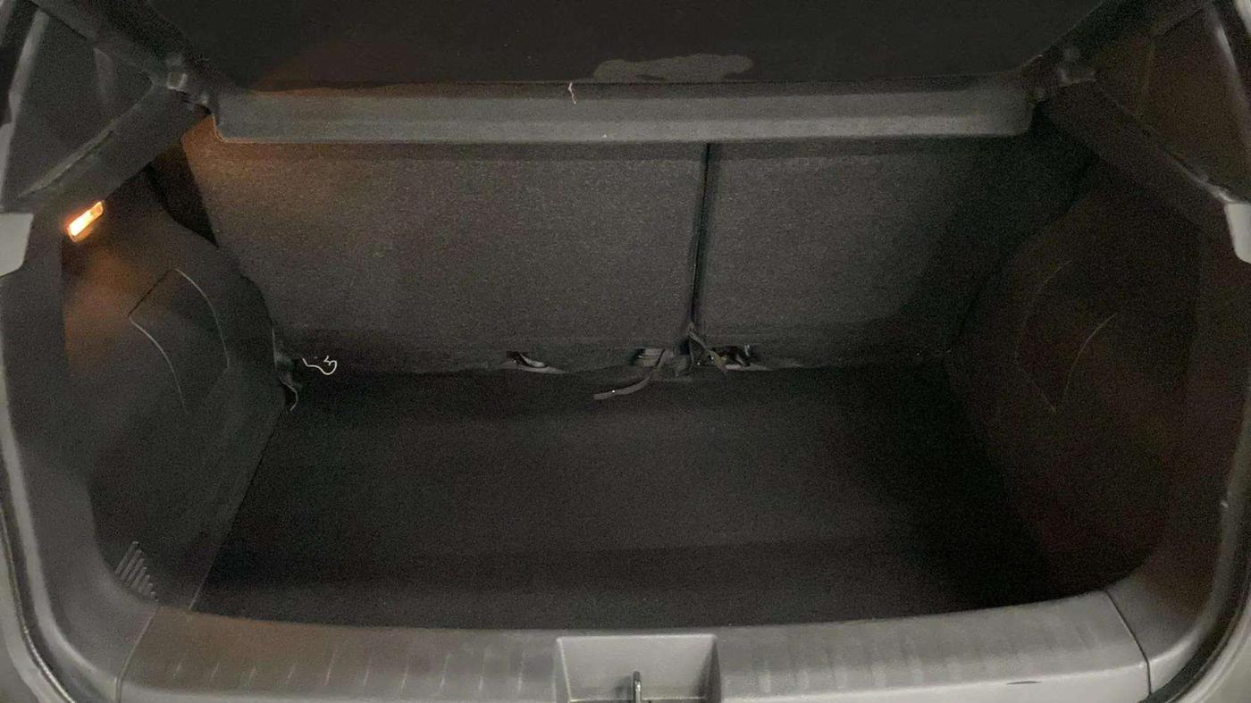2023 Nissan MAGNITE Kuro Edition 1.0  MT , Petrol, Manual, 14,790 km, Boot Inside