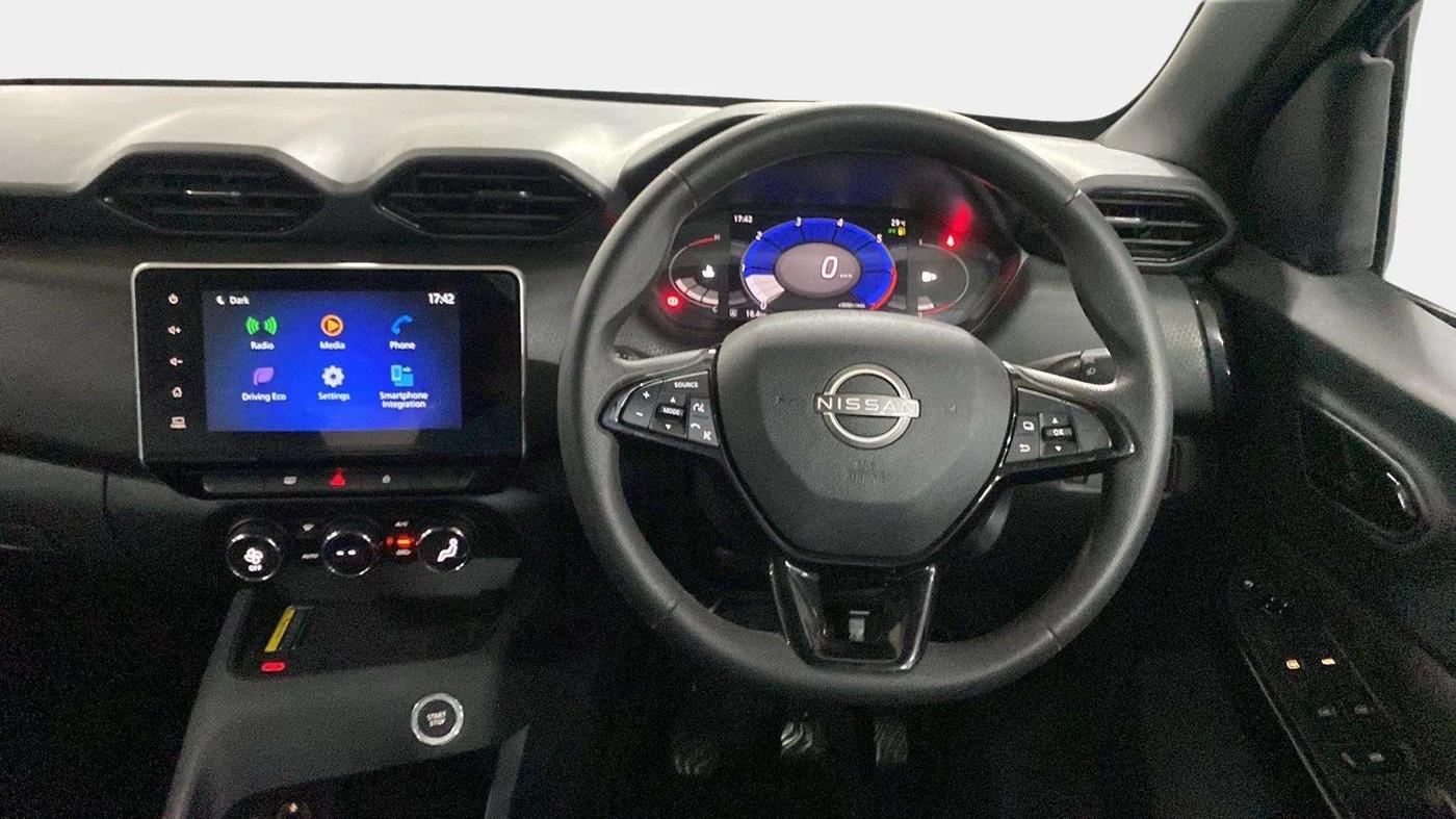 2023 Nissan MAGNITE Kuro Edition 1.0  MT , Petrol, Manual, 14,790 km, Steering Wheel Close Up