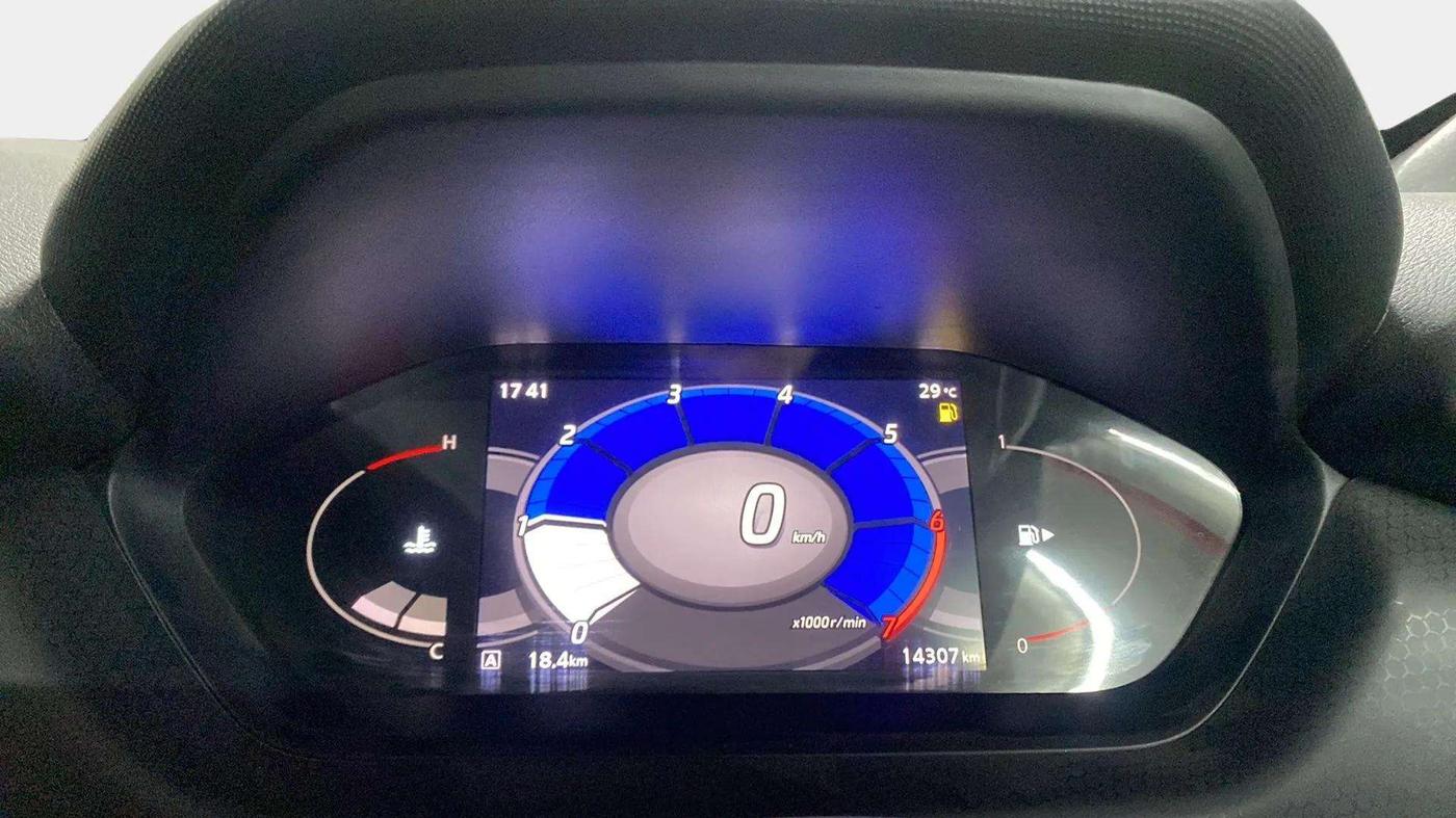 2023 Nissan MAGNITE Kuro Edition 1.0  MT , Petrol, Manual, 14,790 km, Odometer Image