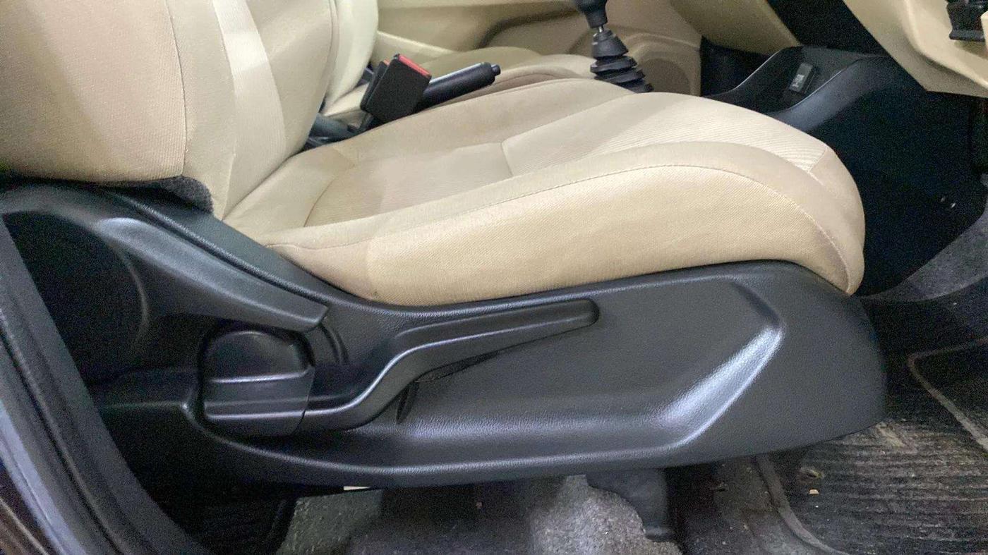 2019 Honda Amaze 1.2L I-VTEC S, Petrol, Manual, 22,371 km, Driver Side Adjustment Panel