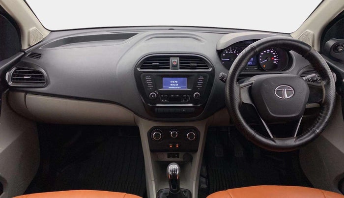 2018 Tata Tiago XT PETROL, Petrol, Manual, 26,045 km, Dashboard