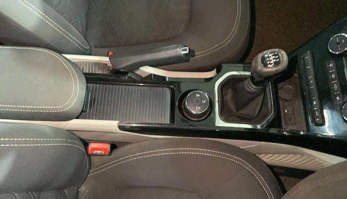 2021 Tata NEXON XZ PLUS PETROL, Petrol, Manual, 34,332 km, Gear Lever