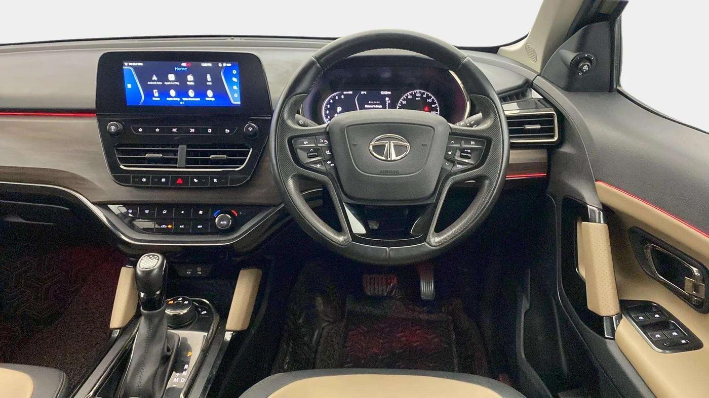 2022 Tata Safari XZA PLUS KAZIRANGA, Diesel, Automatic, 37,536 km, Steering Wheel Close Up