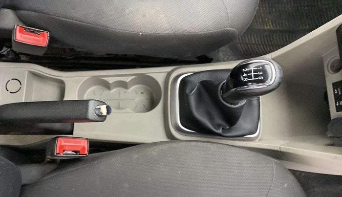 2017 Tata Tiago XZ PETROL, Petrol, Manual, 40,801 km, Gear Lever