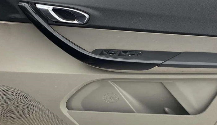 2017 Tata Tiago XZ PETROL, Petrol, Manual, 40,801 km, Driver Side Door Panels Control
