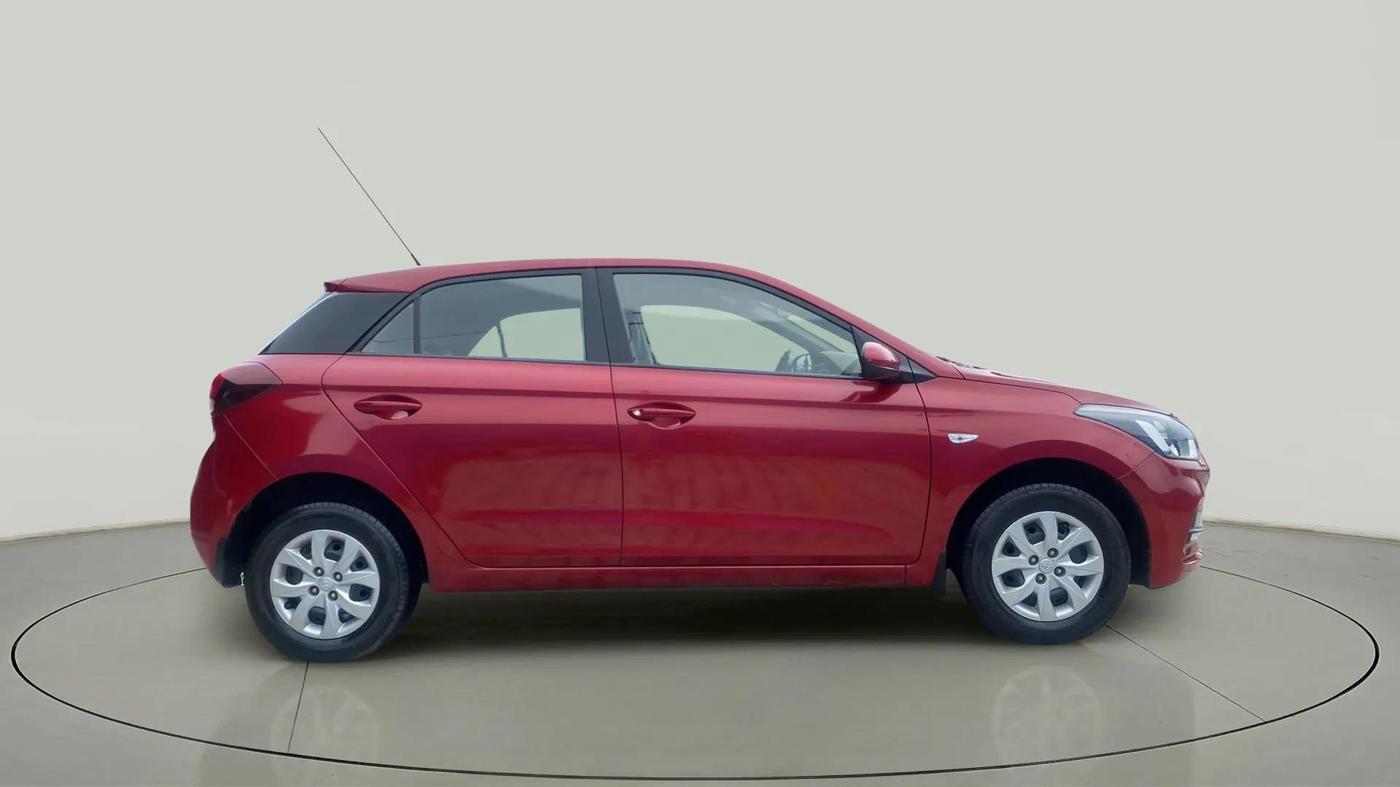 2019 Hyundai Elite i20 MAGNA PLUS 1.2, Petrol, Manual, 39,597 km, Right Side