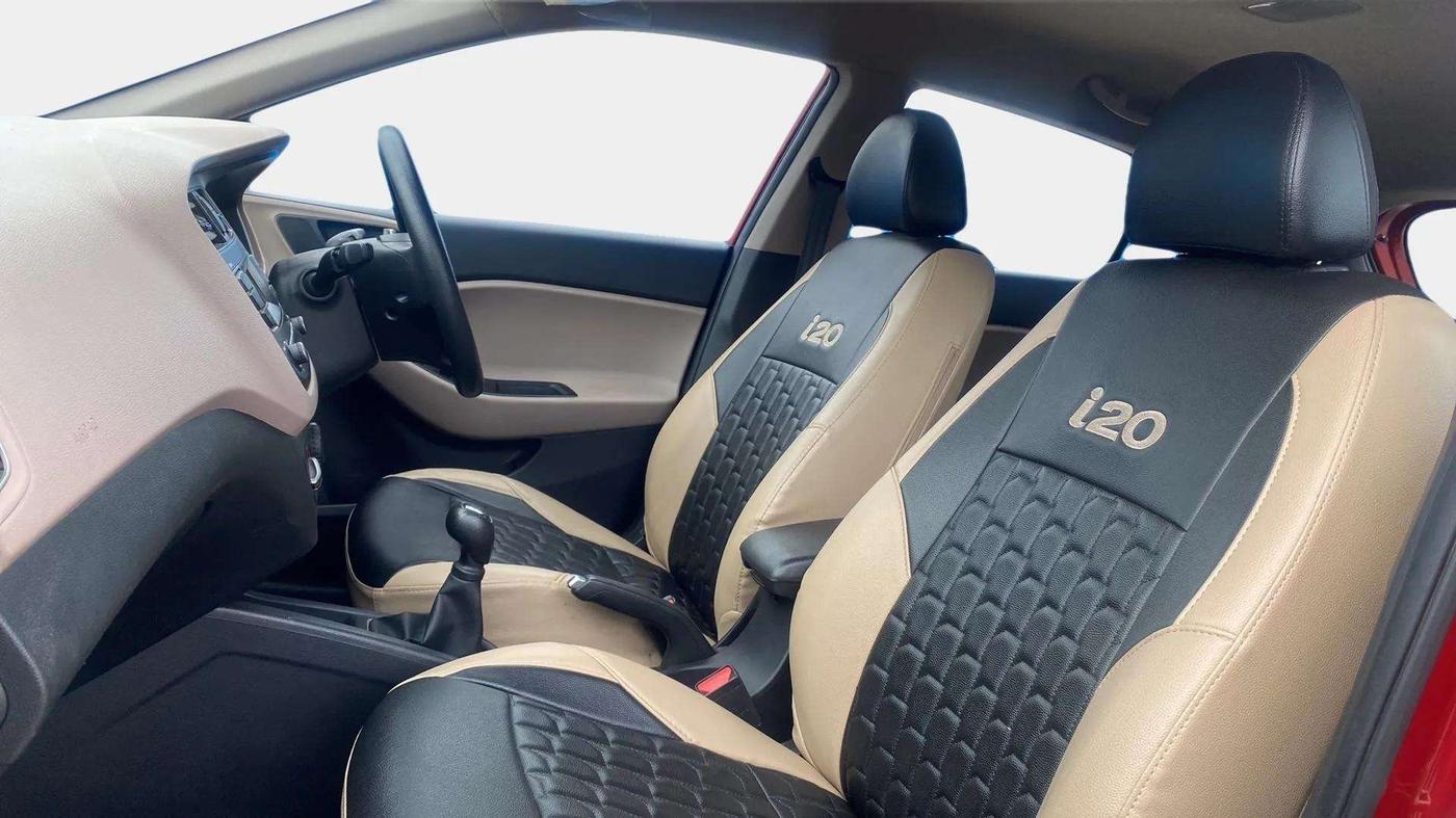 2019 Hyundai Elite i20 MAGNA PLUS 1.2, Petrol, Manual, 39,597 km, Right Side Front Door Cabin