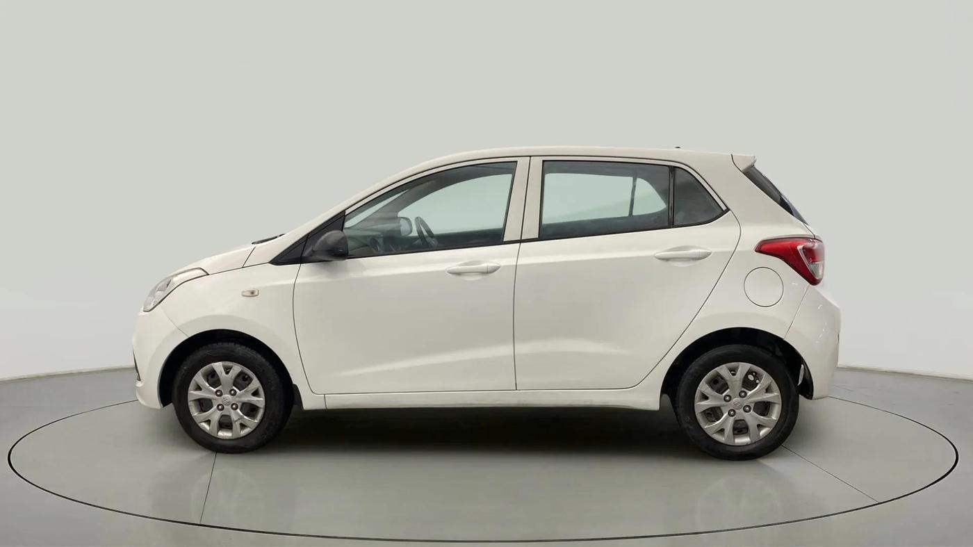 2015 Hyundai Grand i10 MAGNA 1.2 KAPPA VTVT, Petrol, Manual, 40,736 km, Left Side