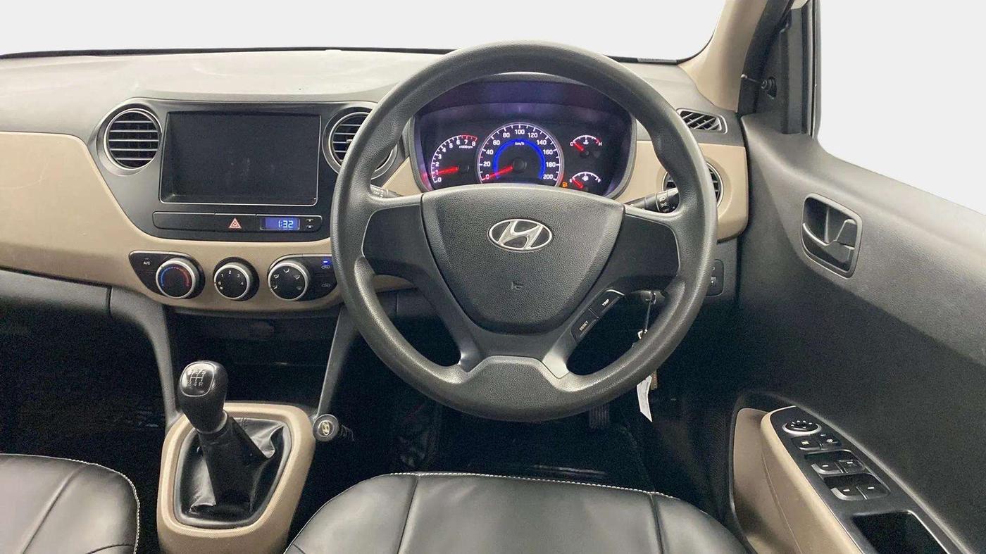 2015 Hyundai Grand i10 MAGNA 1.2 KAPPA VTVT, Petrol, Manual, 40,736 km, Steering Wheel Close Up