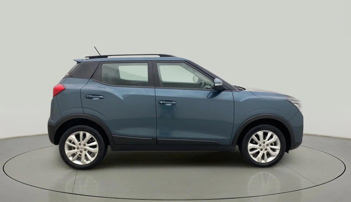 2019 Mahindra XUV300 W8 1.5 DIESEL AMT, Diesel, Automatic, 46,560 km, Right Side View