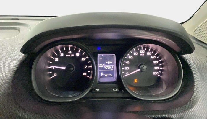 2016 Tata Tiago XT PETROL, Petrol, Manual, 40,815 km, Odometer Image