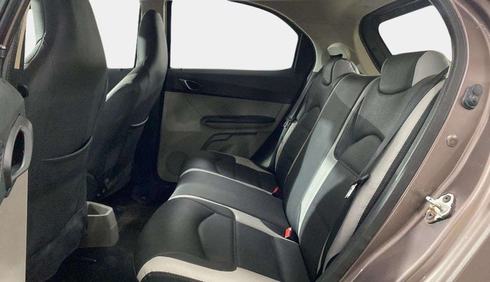 2016 Tata Tiago XT PETROL, Petrol, Manual, 40,815 km, Right Side Rear Door Cabin