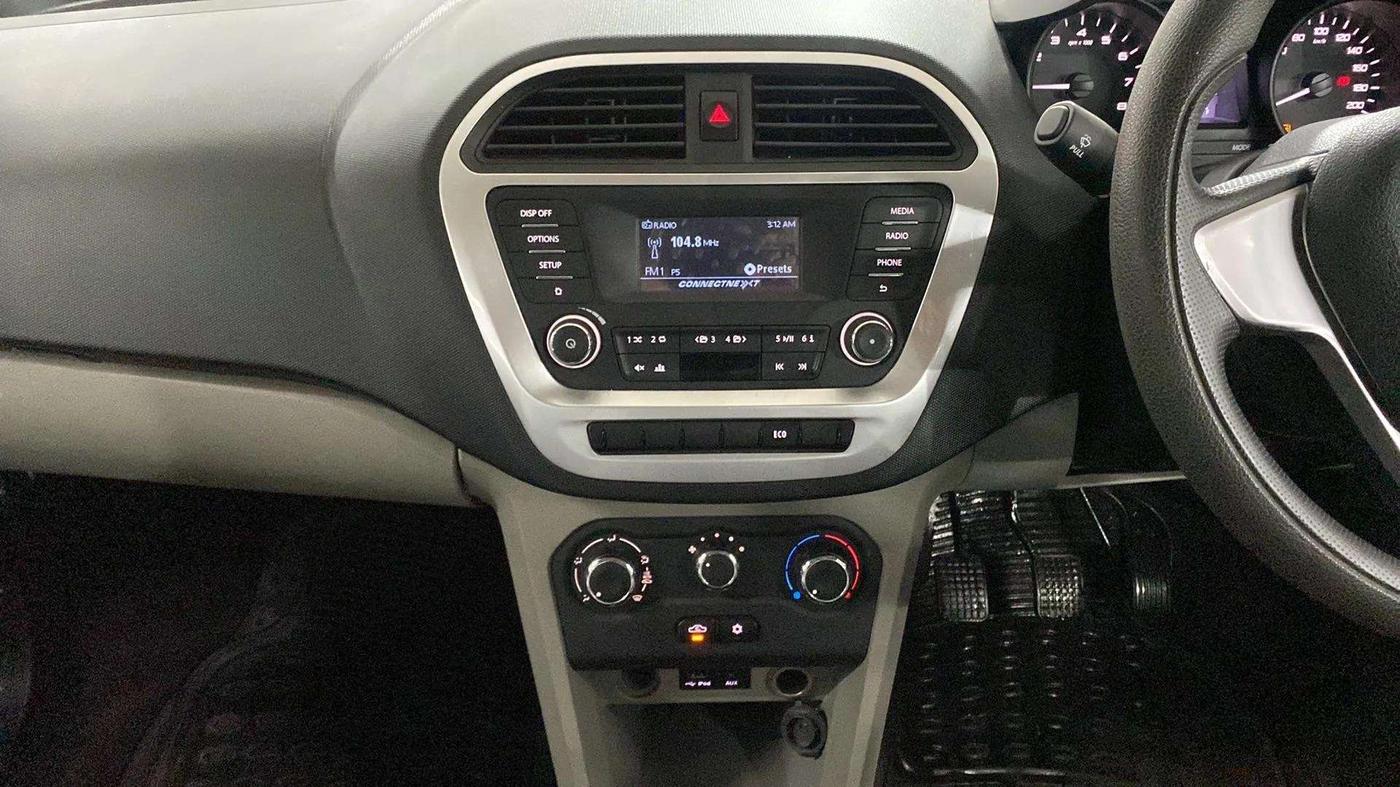 2016 Tata Tiago XT PETROL, Petrol, Manual, 40,815 km, Air Conditioner