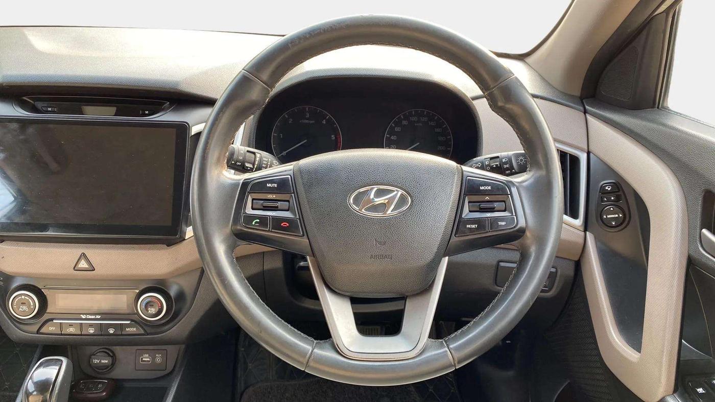 2016 Hyundai Creta SX PLUS AT 1.6 DIESEL, Diesel, Automatic, 59,909 km, Steering Wheel Close Up