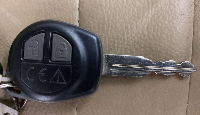 2019 Maruti Ciaz DELTA 1.5 SHVS MT PETROL, Petrol, Manual, 34,098 km, Key Close Up