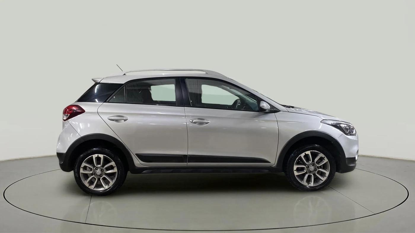 2017 Hyundai i20 Active 1.2 S, Petrol, Manual, 60,646 km, Right Side View