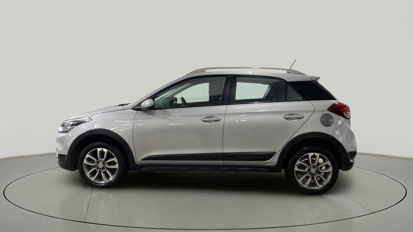 2017 Hyundai i20 Active 1.2 S, Petrol, Manual, 60,646 km, Left Side