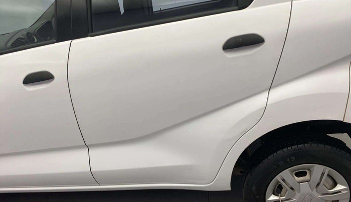 2019 Datsun Redi Go A, Petrol, Manual, 85,589 km, Rear left door - Paint minor damage