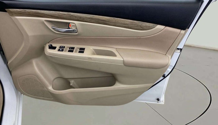 2020 Maruti Ciaz DELTA 1.5 SHVS MT PETROL, Petrol, Manual, 18,130 km, Driver Side Door Panels Control