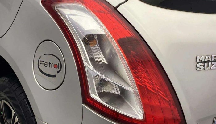 2013 Maruti Swift VXI, Petrol, Manual, 90,529 km, Left tail light - Minor damage