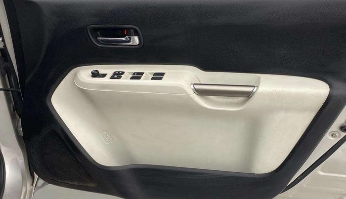 2018 Maruti IGNIS DELTA 1.2, CNG, Manual, 76,968 km, Driver Side Door Panels Control