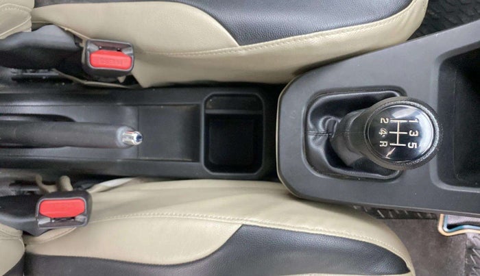 2020 Maruti New Wagon-R ZXI 1.2, Petrol, Manual, 33,237 km, Gear Lever