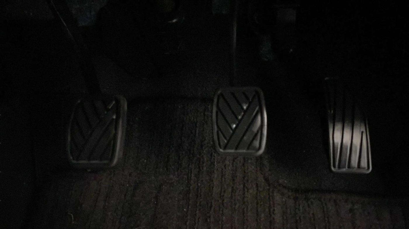 2022 Maruti Baleno DELTA PETROL 1.2, Petrol, Manual, 29,456 km, Pedals
