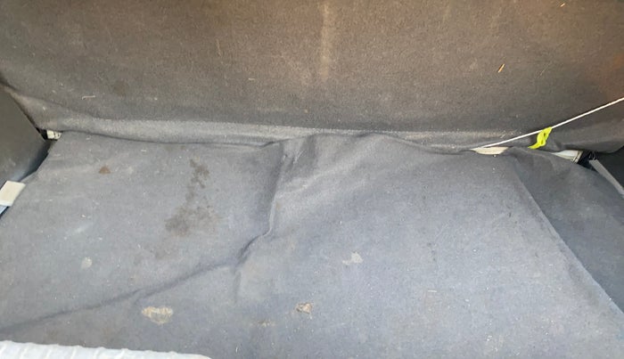 2013 Hyundai i10 MAGNA 1.1, Petrol, Manual, 49,036 km, Boot Inside