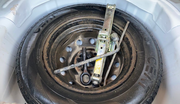 2013 Hyundai i10 MAGNA 1.1, Petrol, Manual, 49,036 km, Spare Tyre