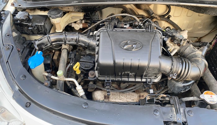 2013 Hyundai i10 MAGNA 1.1, Petrol, Manual, 49,036 km, Engine View - Right
