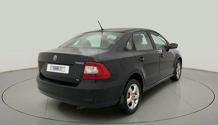 2013 Skoda Rapid ELEGANCE 1.6 TDI CR MT, Diesel, Manual, 1,21,015 km, Right Back Diagonal