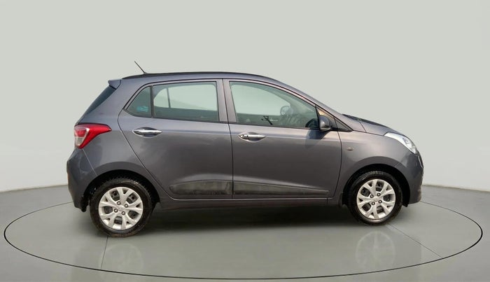 2014 Hyundai Grand i10 SPORTZ 1.2 KAPPA VTVT, Petrol, Manual, 32,111 km, Right Side View