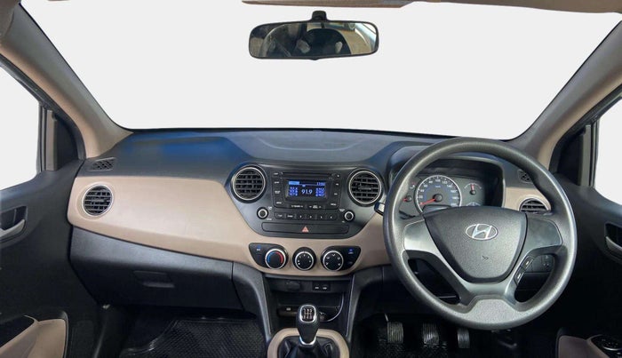 2014 Hyundai Grand i10 SPORTZ 1.2 KAPPA VTVT, Petrol, Manual, 32,111 km, Dashboard