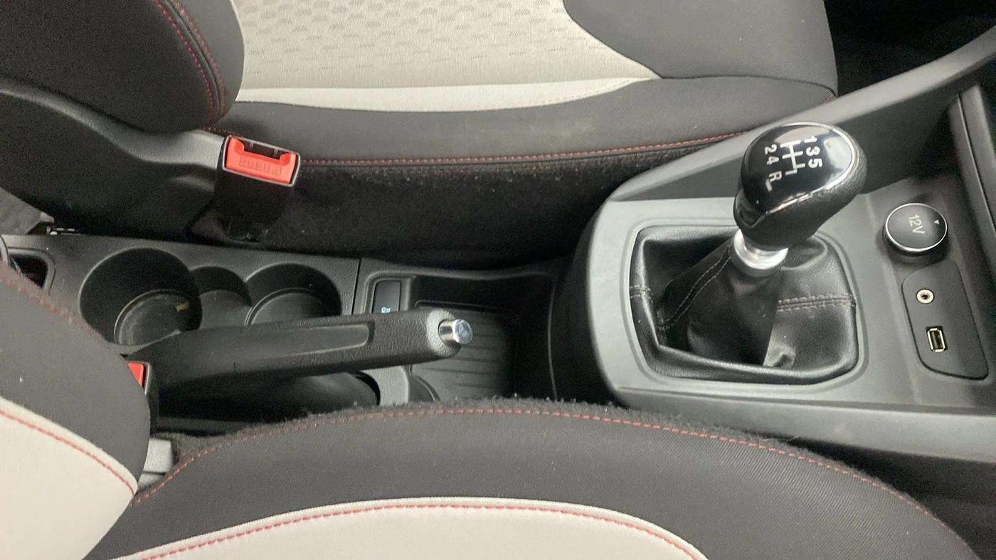 2021 Ford FREESTYLE FLAIR EDITION 1.5 DIESEL, Diesel, Manual, 27,065 km, Gear Lever