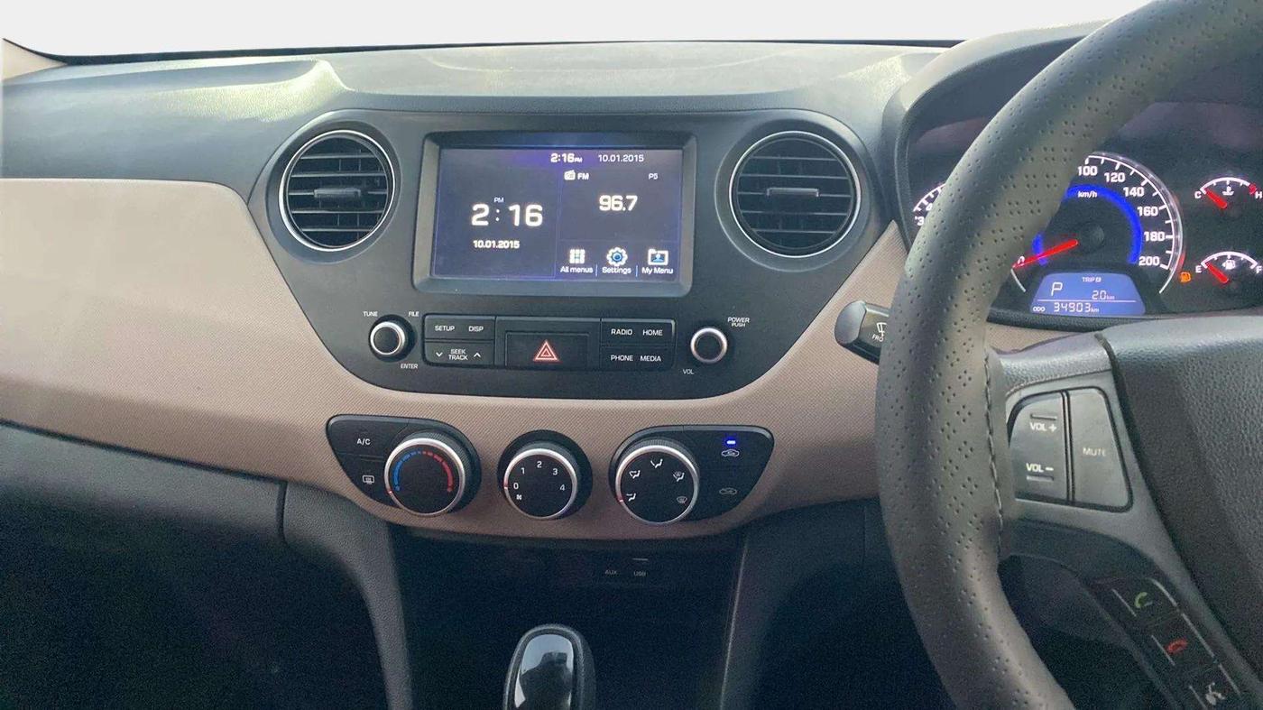 2017 Hyundai Grand i10 SPORTZ (O) AT 1.2 KAPPA VTVT, CNG, Automatic, 34,914 km, Air Conditioner