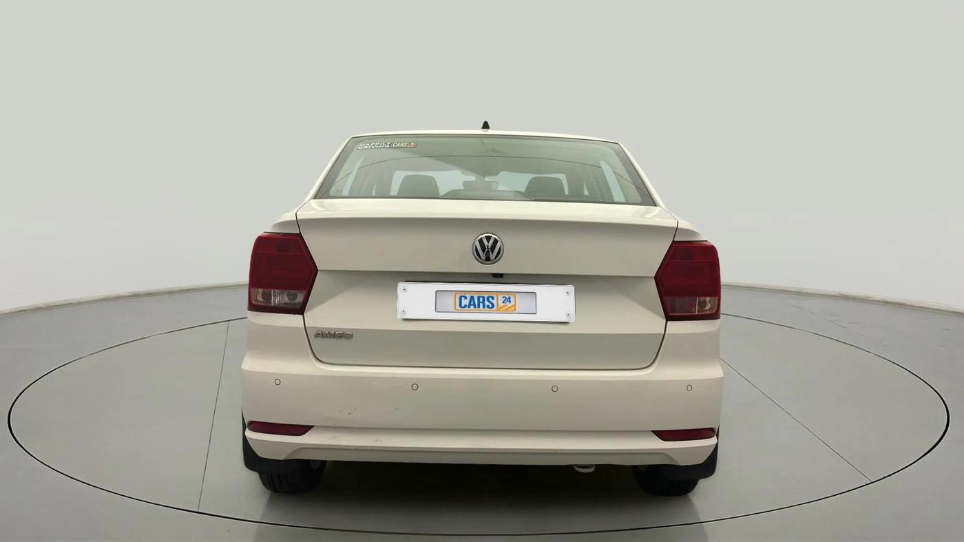2017 Volkswagen Ameo HIGHLINE1.2L, Petrol, Manual, 41,148 km, Back/Rear